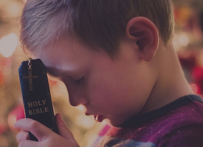 SHJ Kid praying